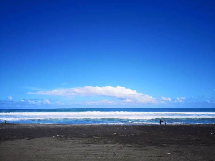 日惹海滩(太平洋与印度洋交汇处)